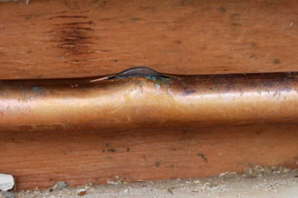 how-to-insulate-water-pipes-in-your-home-exact-recon