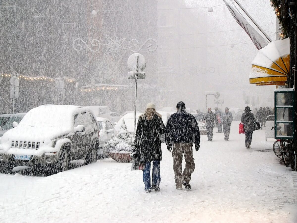 5 Things to Do When the Power Goes Out During a Winter Storm Exact
