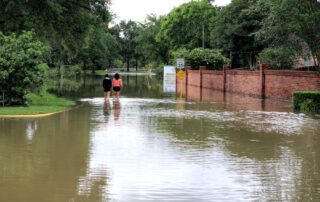 2 Ways to Reduce the Chances of Flooding on Your Property